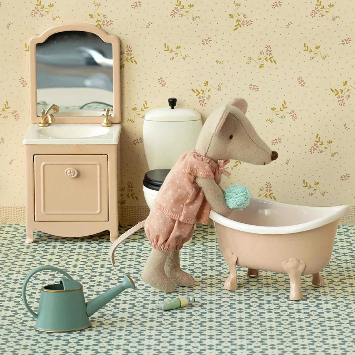 Bathtub Mebel dla myszek
