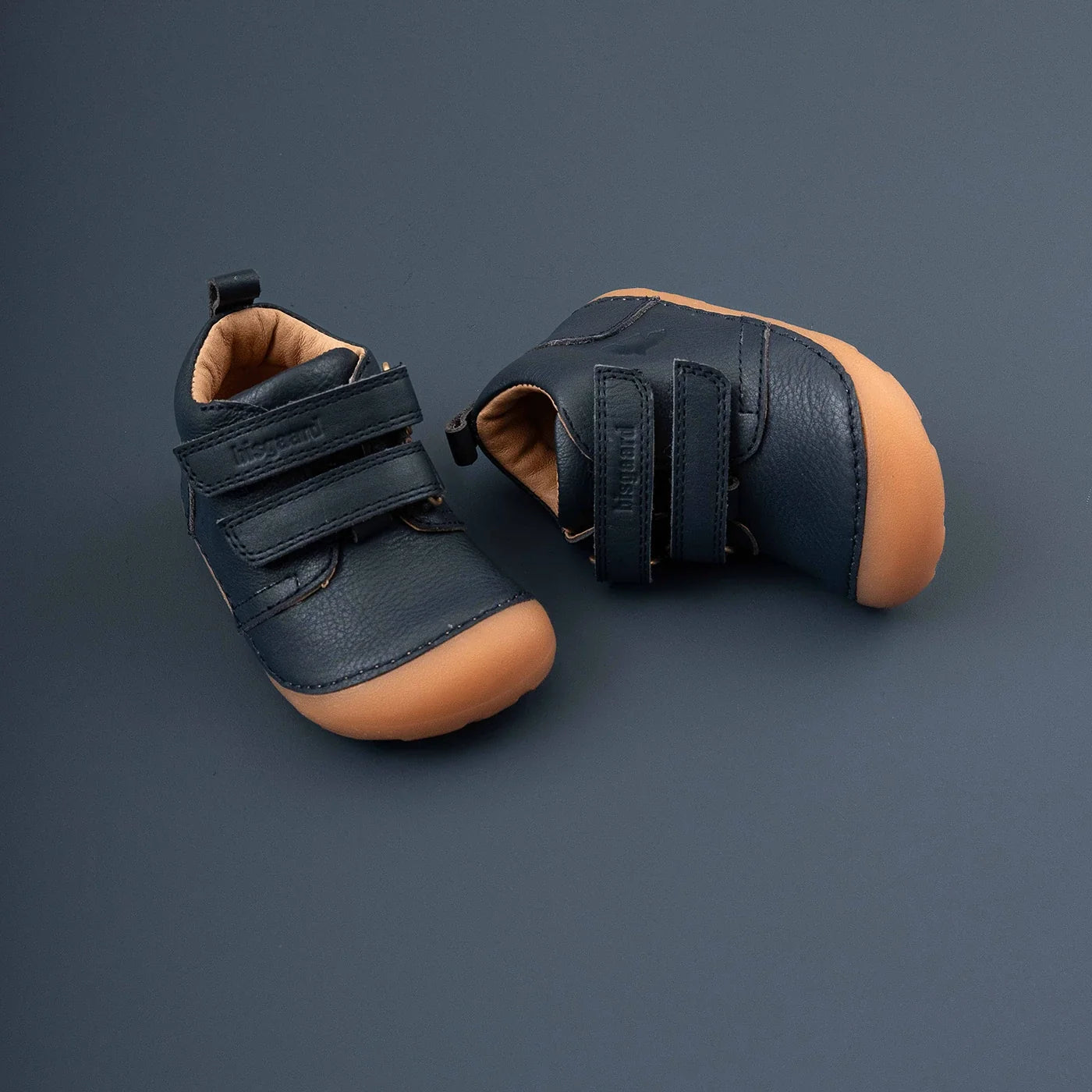Barefoot carter Bucik do nauki chodzenia
