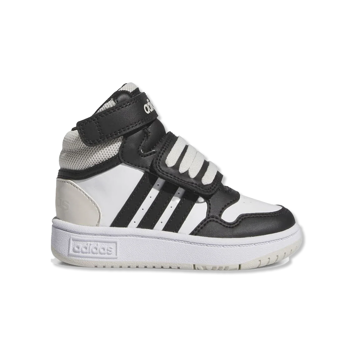sneakersy