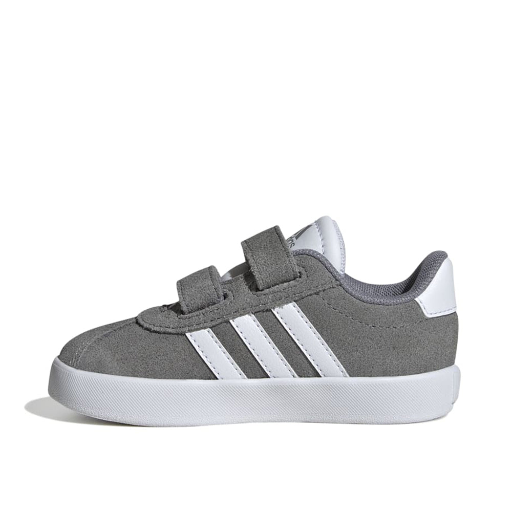 sneakersy
