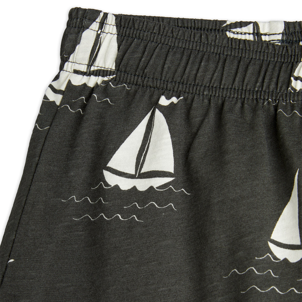 Sailing boats szorty