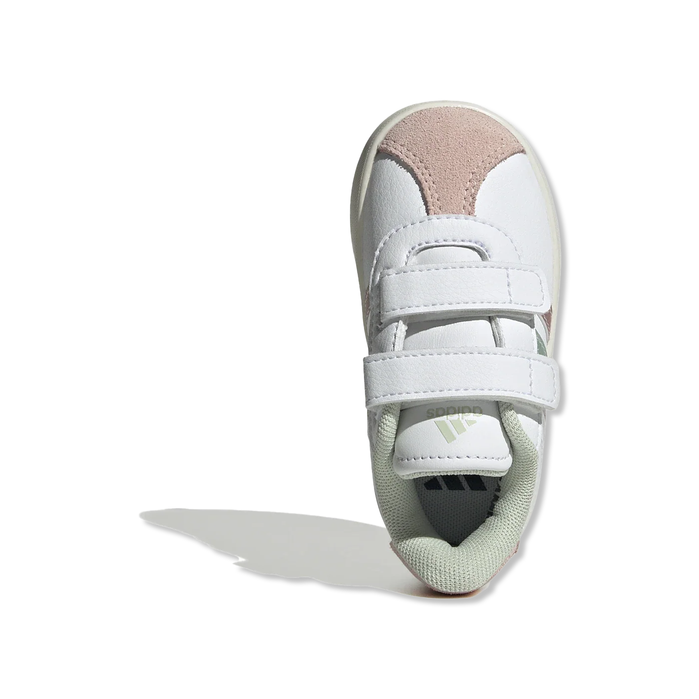 sneakersy