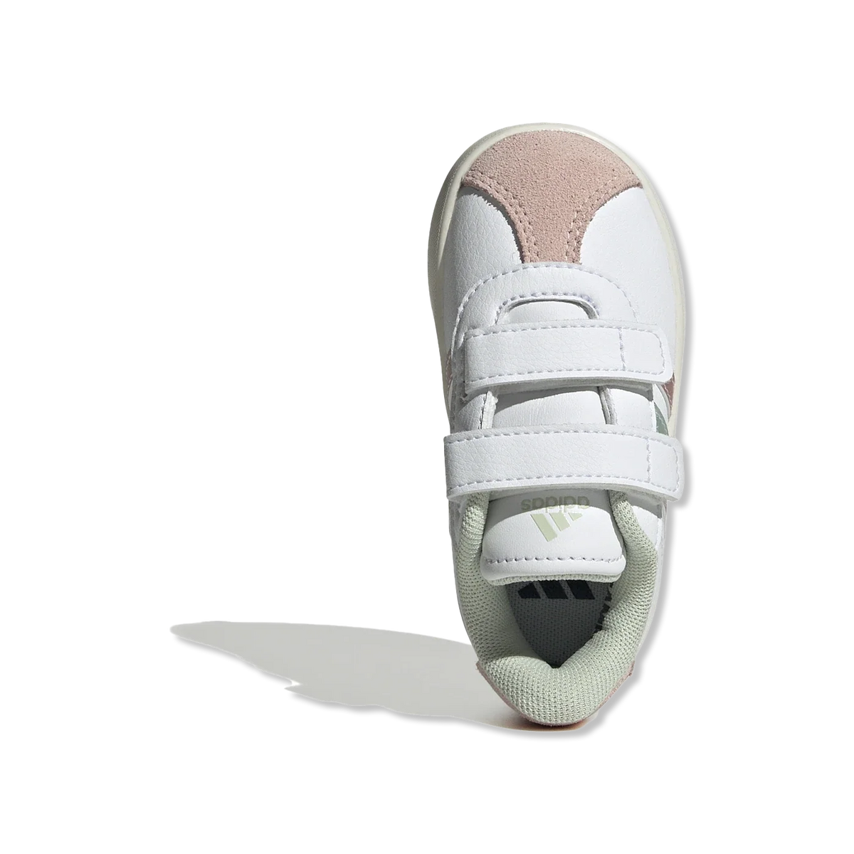 sneakersy