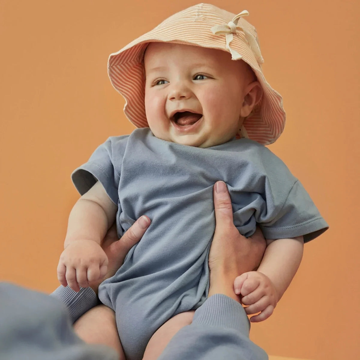 Baby sun hat Kapelusz przeciwsłoneczny