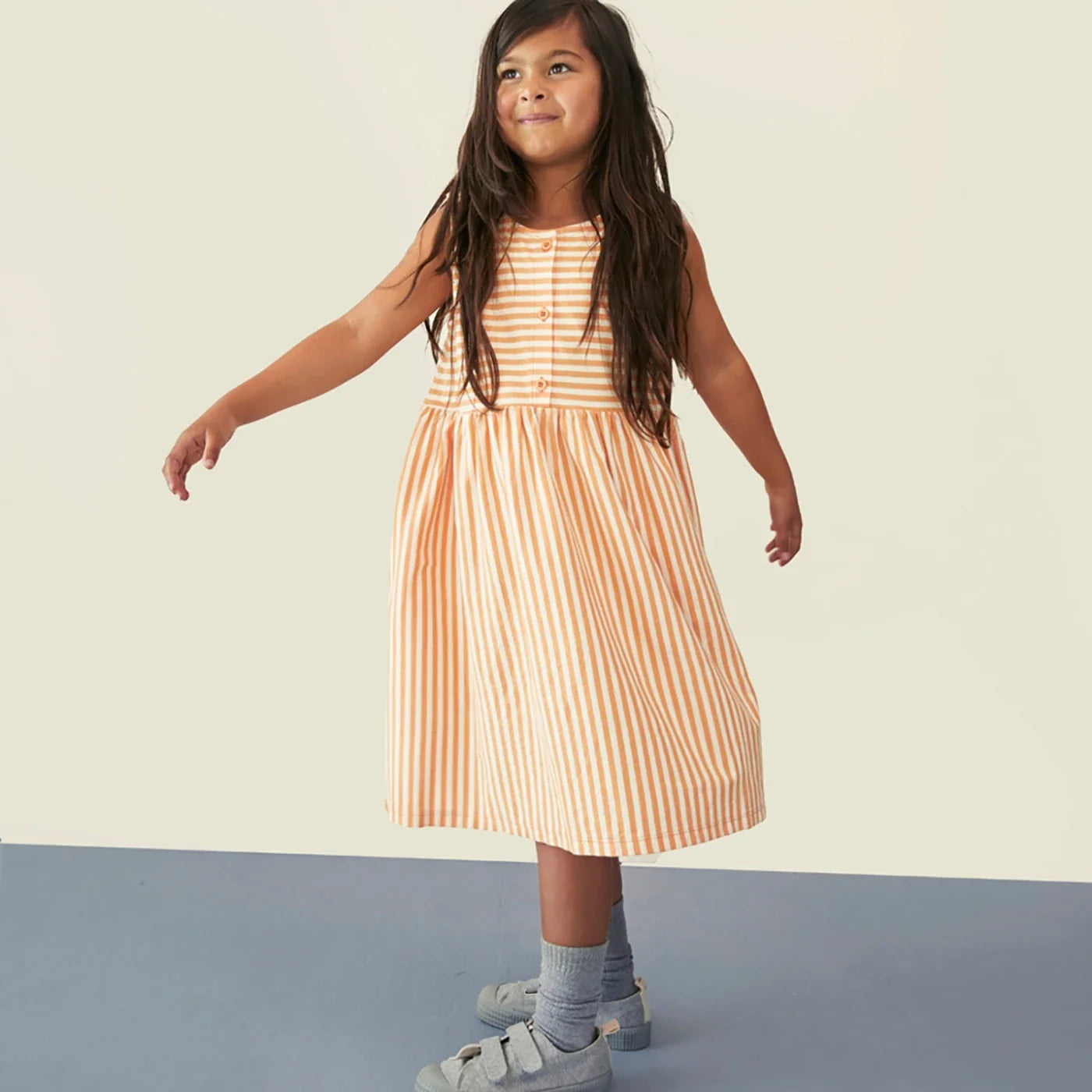 Sleeveless Dress sukienka