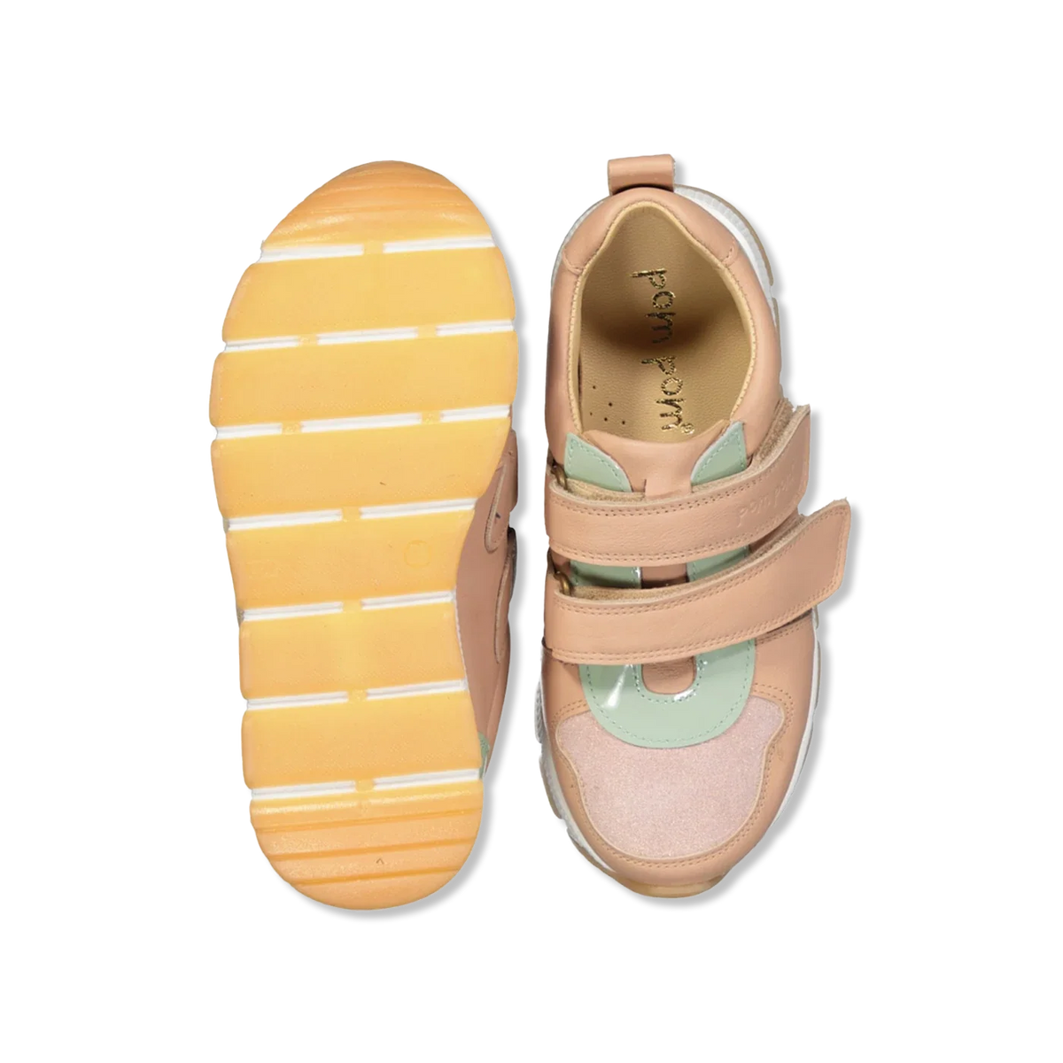 sneakersy