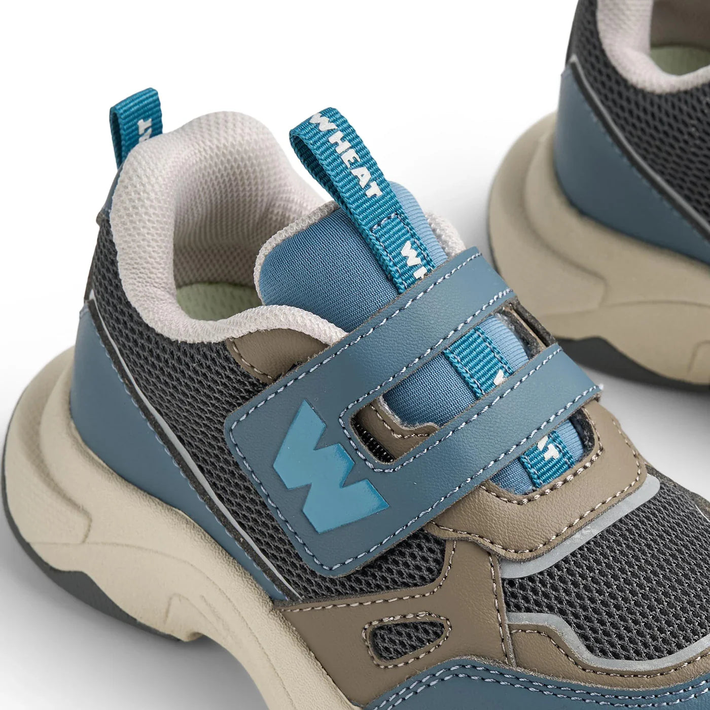 Cove Sneakersy