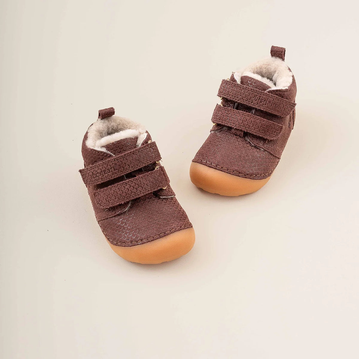 Barefoot carter lamb Bucik do nauki chodzenia
