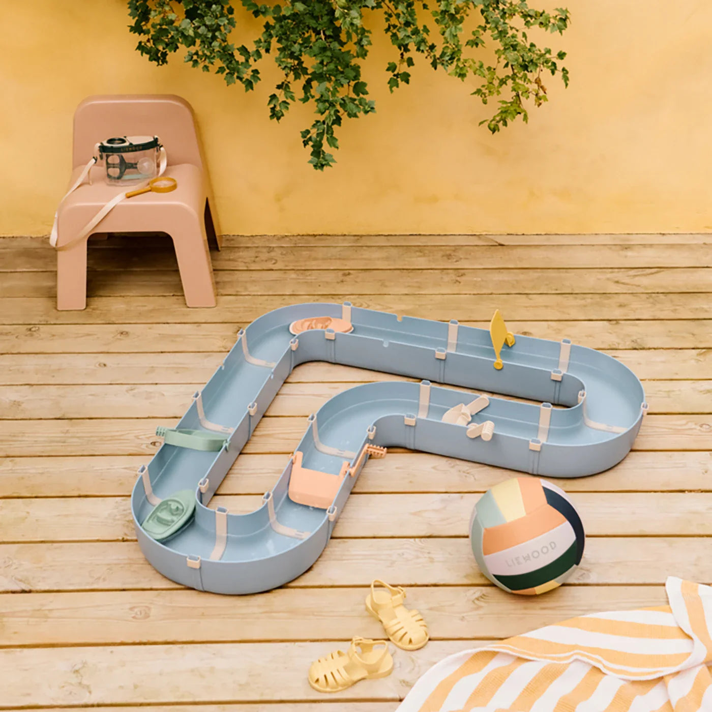 Cassian zabawy w wodzie