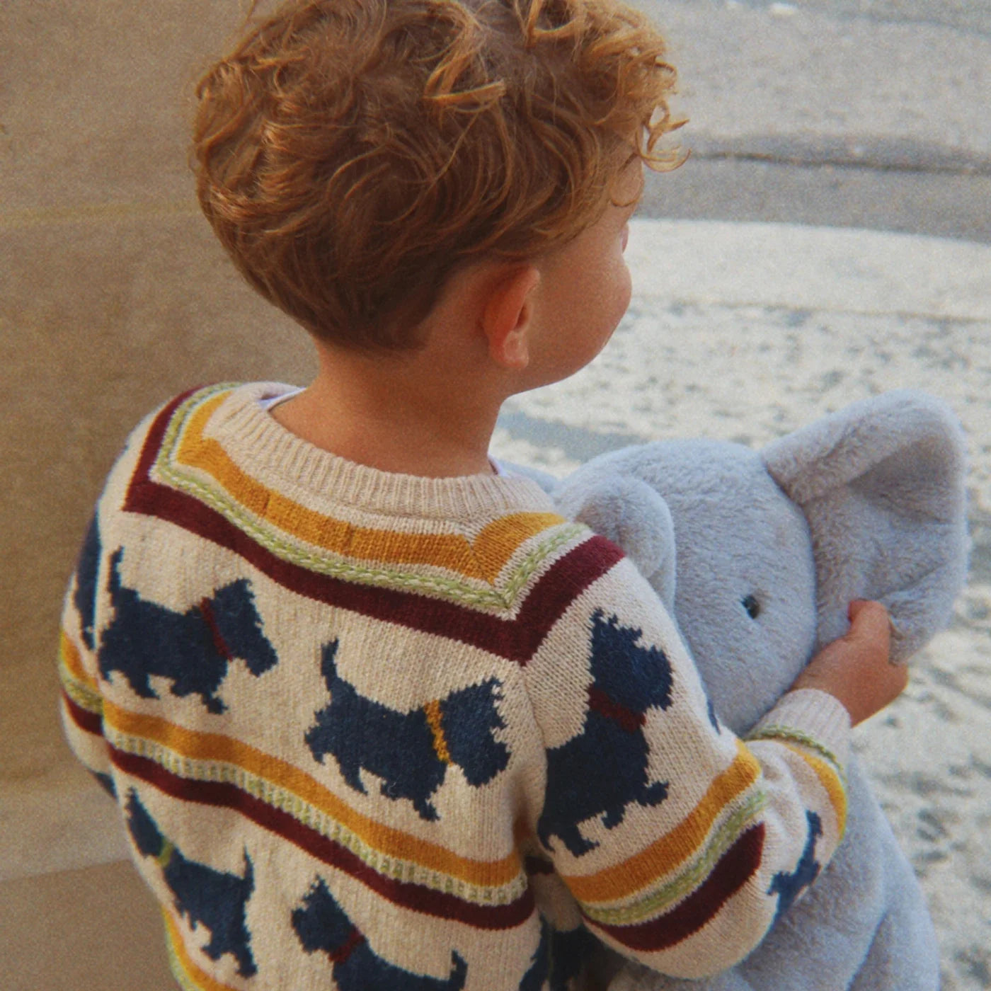 Belou Sweter dzianinowy